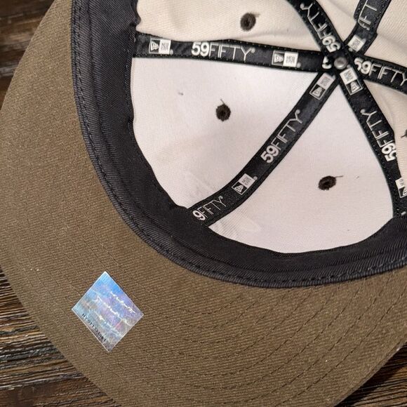 New Era Hardwood Classics Miami Heat Fitted Hat 7-3/4 - Picture 8 of 8